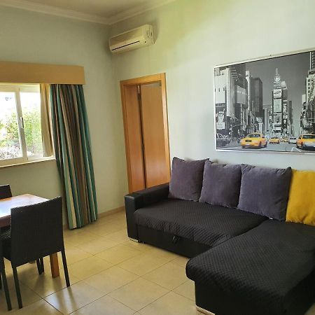 Flamingo Apartments Портиман Экстерьер фото