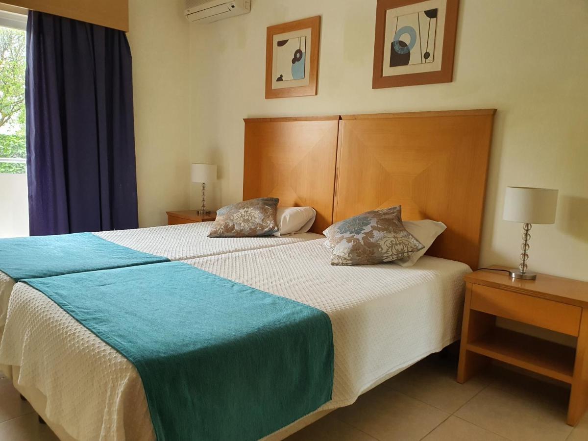 Flamingo Apartments Портиман Экстерьер фото
