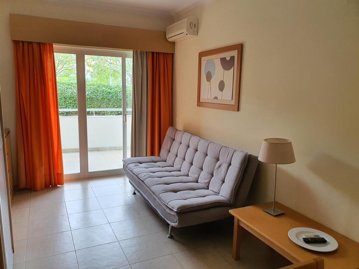 Flamingo Apartments Портиман Экстерьер фото