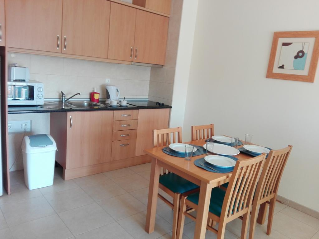 Flamingo Apartments Портиман Экстерьер фото